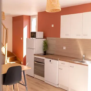 Kasa Duplex - Climatisation - Balcon - Parking Prive , Rive-de-Gier France